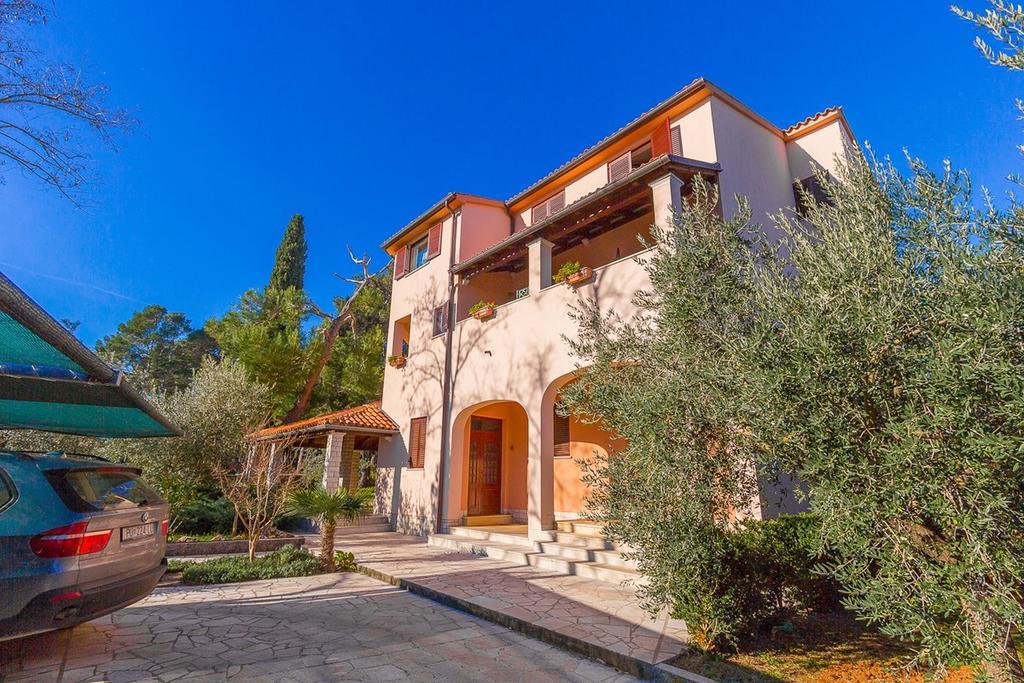 Valbandon Apartment